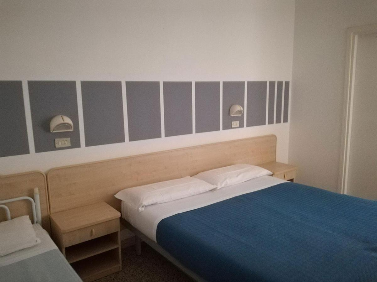 Hotel Serafini Rimini Zewnętrze zdjęcie